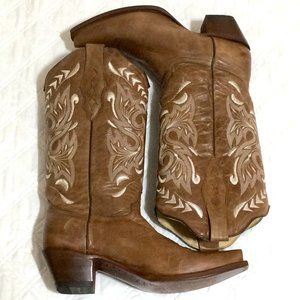 Corral Brown Heeled Boots with Cream Embroidery